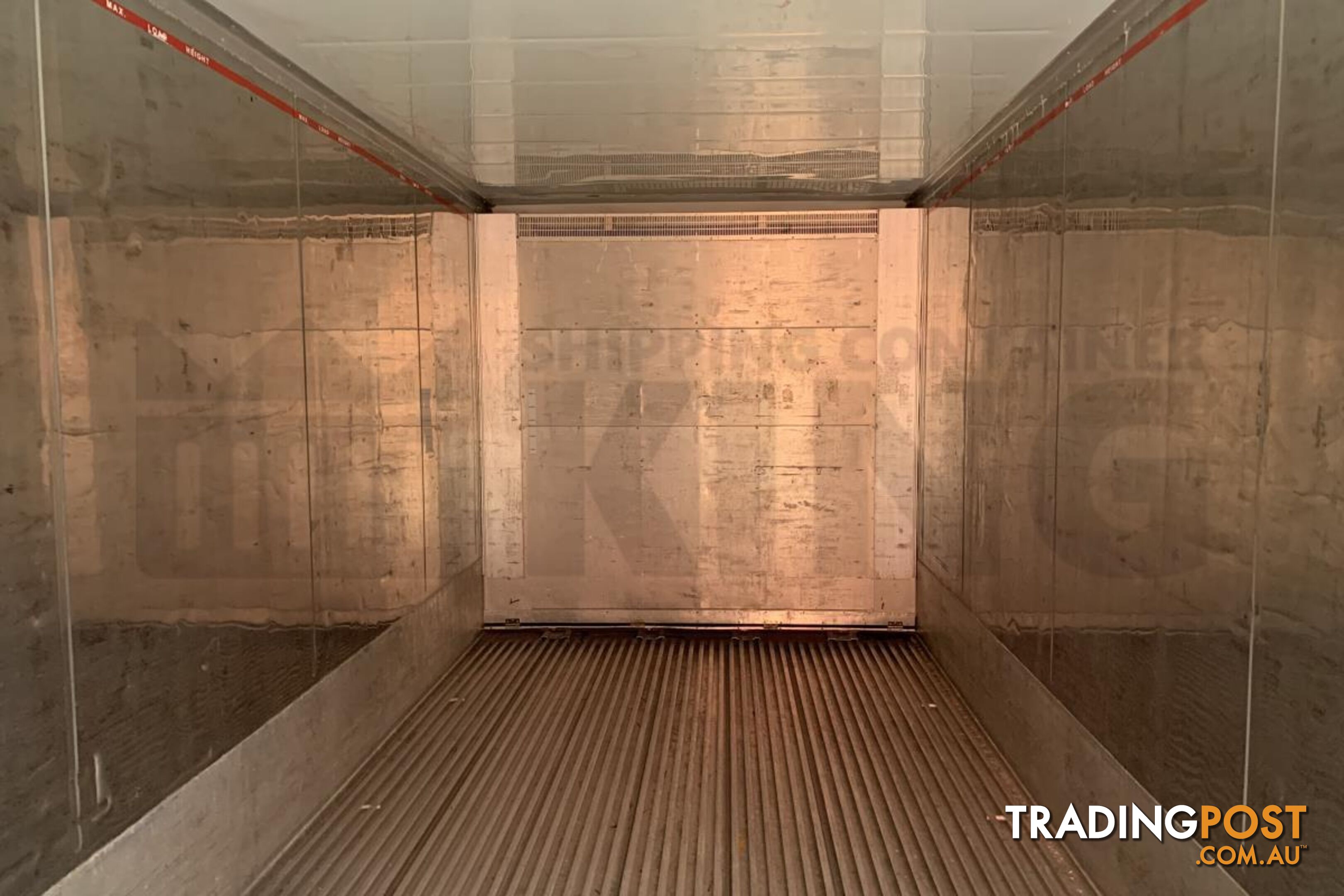 20' STANDARD HEIGHT REFRIGERATED "REEFER" SHIPPING CONTAINER (OPERATIONAL) - in Brisbane