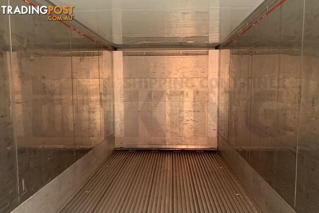 20' STANDARD HEIGHT REFRIGERATED "REEFER" SHIPPING CONTAINER (OPERATIONAL) - in Brisbane