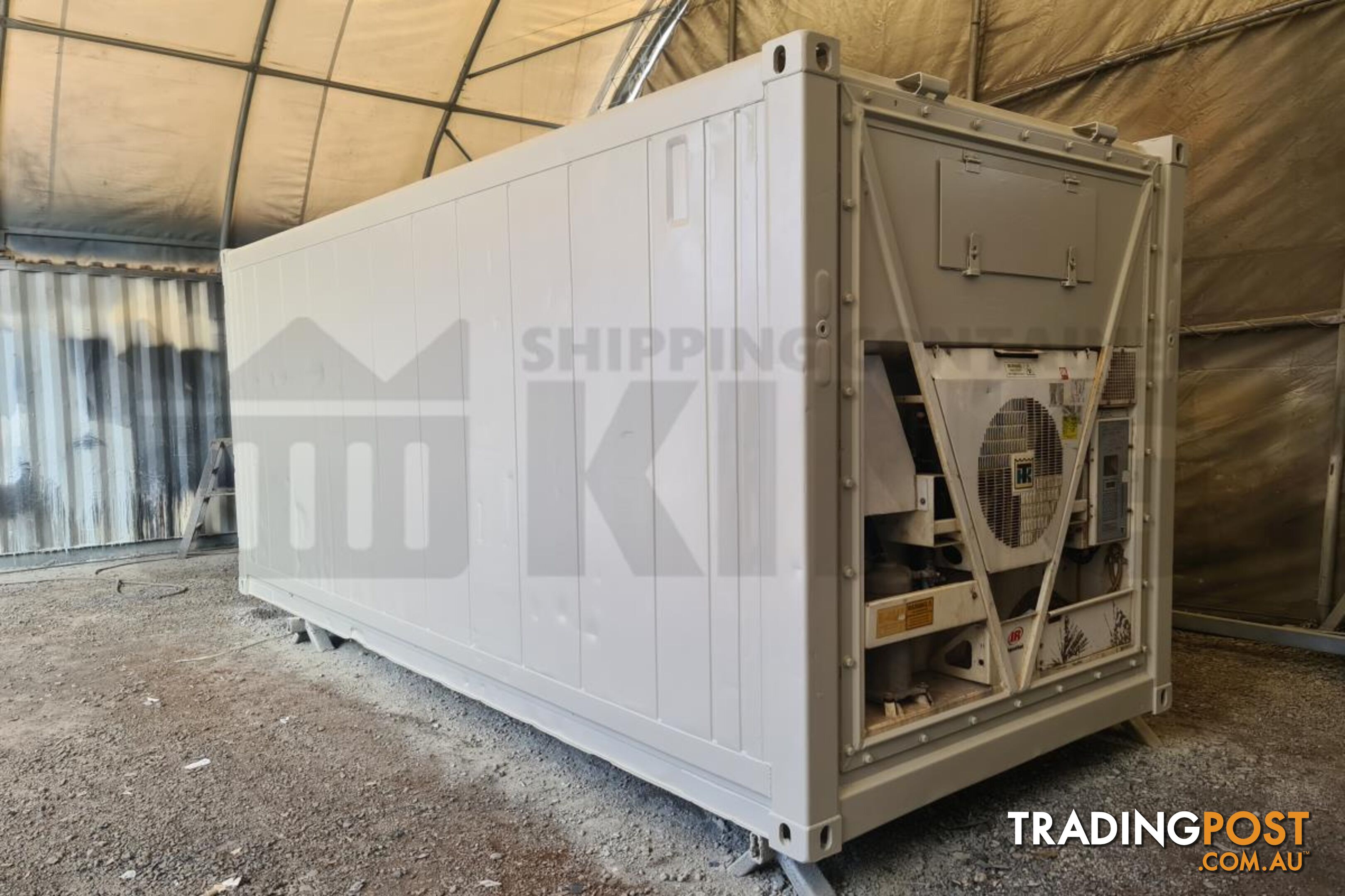 20' STANDARD HEIGHT REFRIGERATED "REEFER" SHIPPING CONTAINER (OPERATIONAL) - in Brisbane