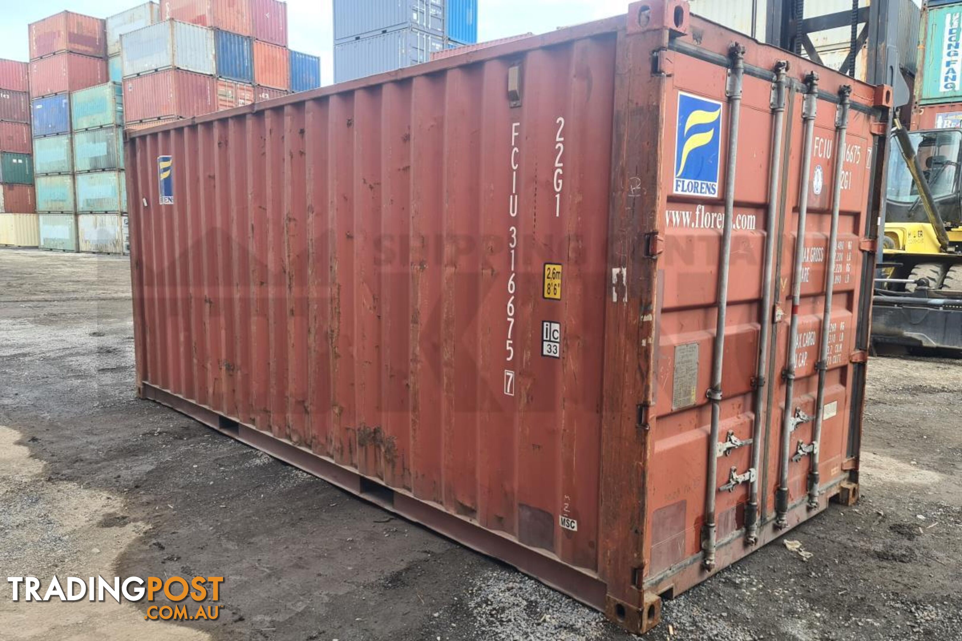 20' STANDARD HEIGHT SHIPPING CONTAINER - in Brisbane