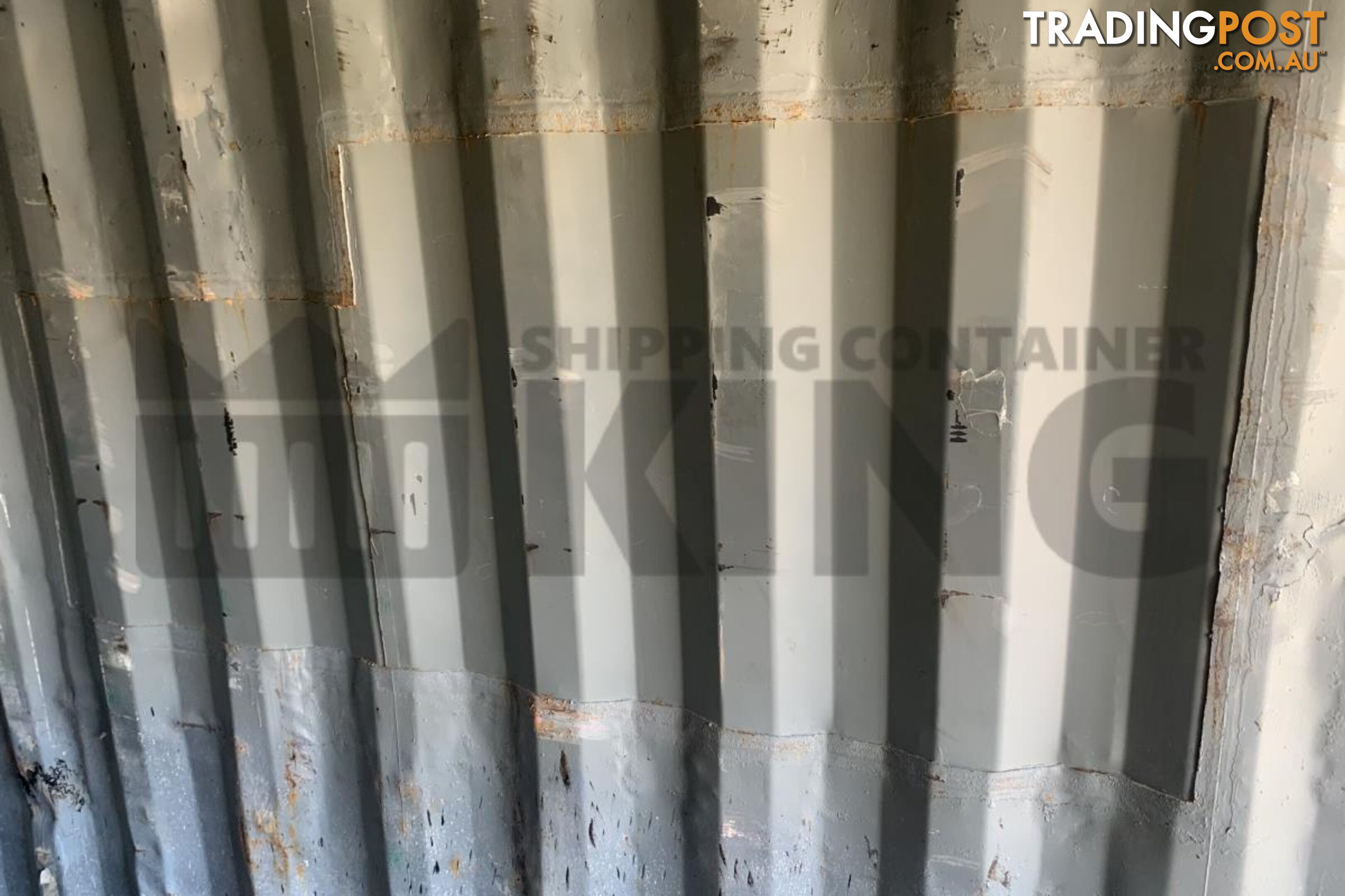 20' STANDARD HEIGHT SHIPPING CONTAINER - in Brisbane