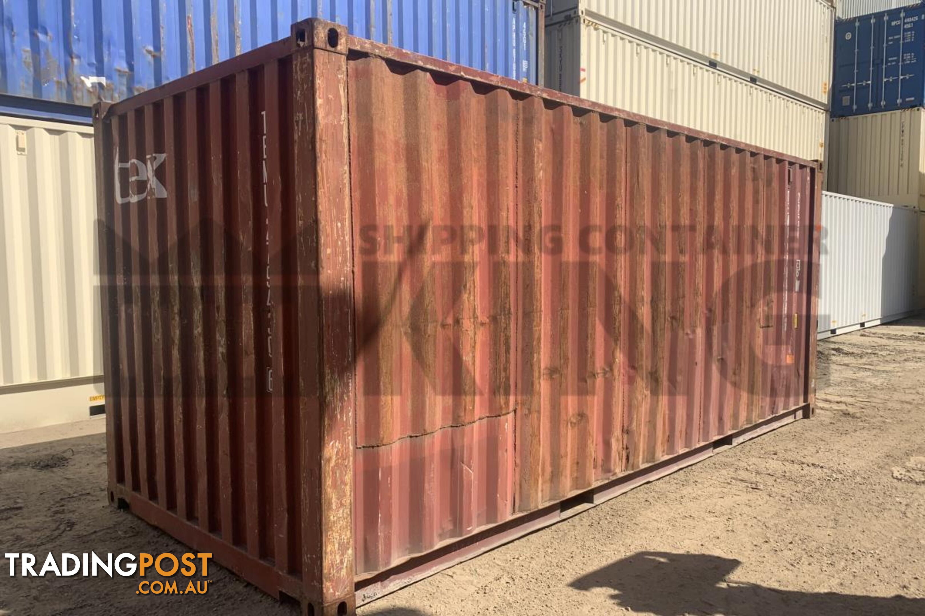 20' STANDARD HEIGHT SHIPPING CONTAINER - in Brisbane