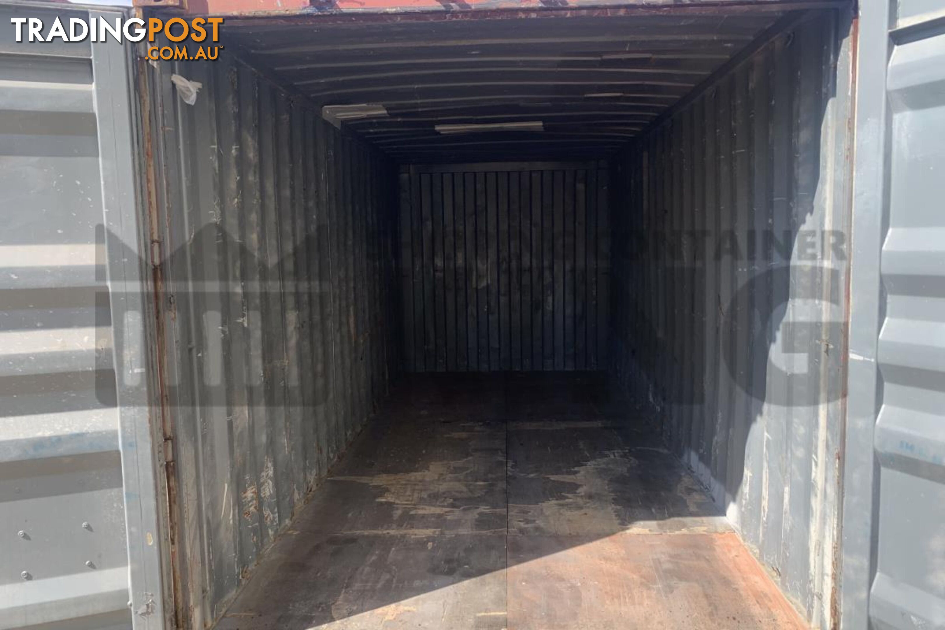 20' STANDARD HEIGHT SHIPPING CONTAINER - in Brisbane