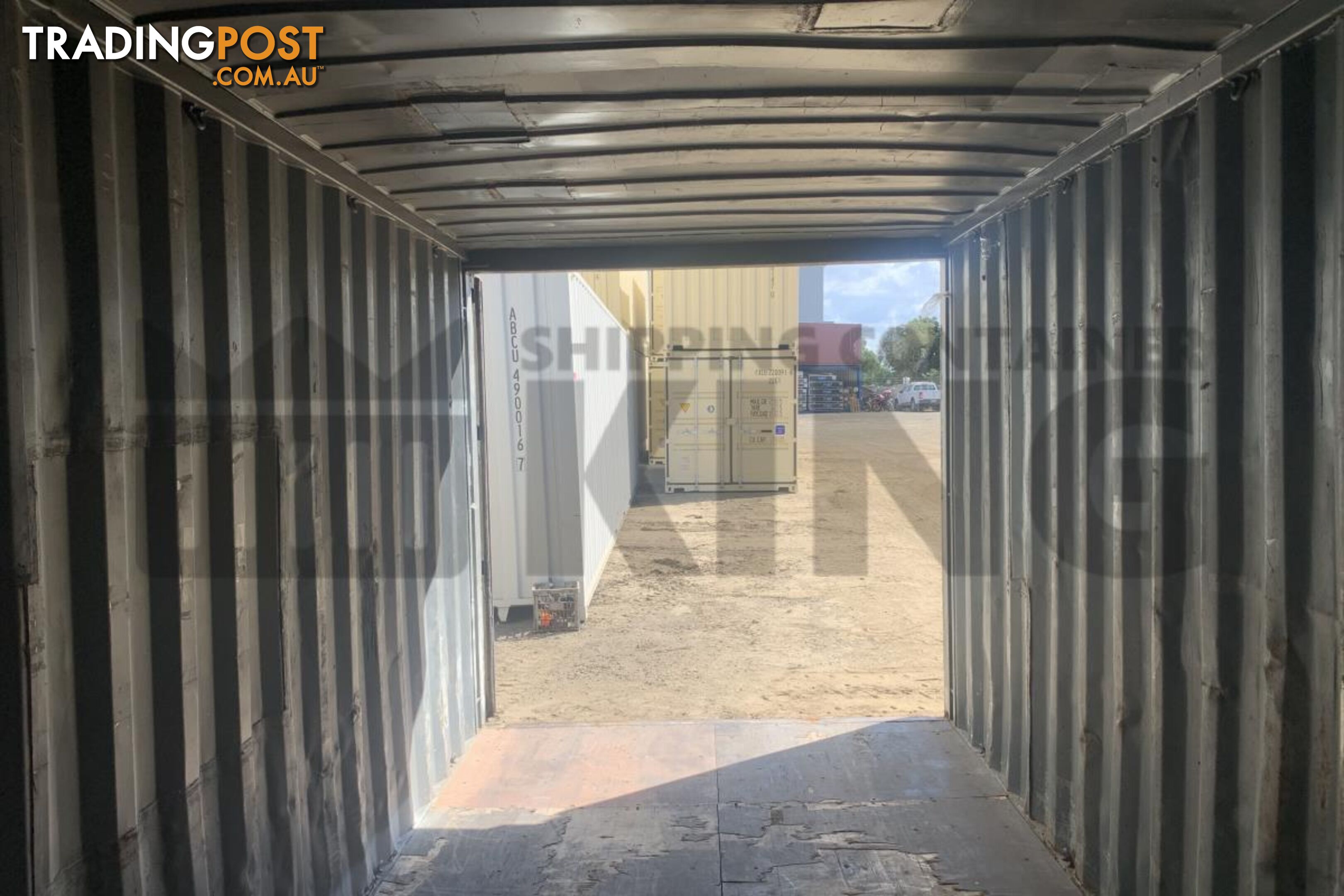 20' STANDARD HEIGHT SHIPPING CONTAINER - in Brisbane