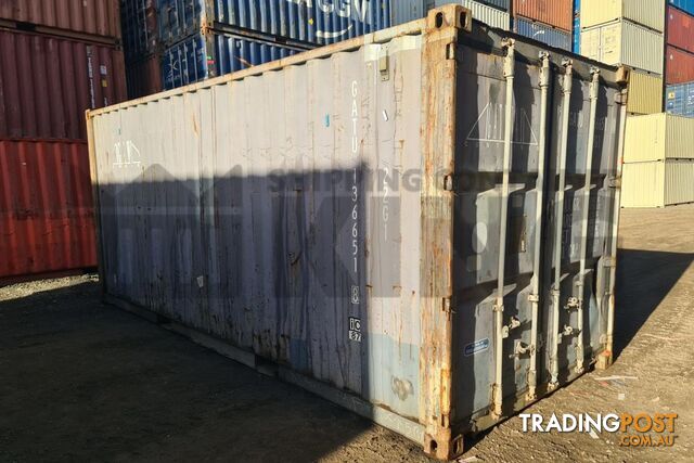 20' STANDARD HEIGHT SHIPPING CONTAINER - in Brisbane