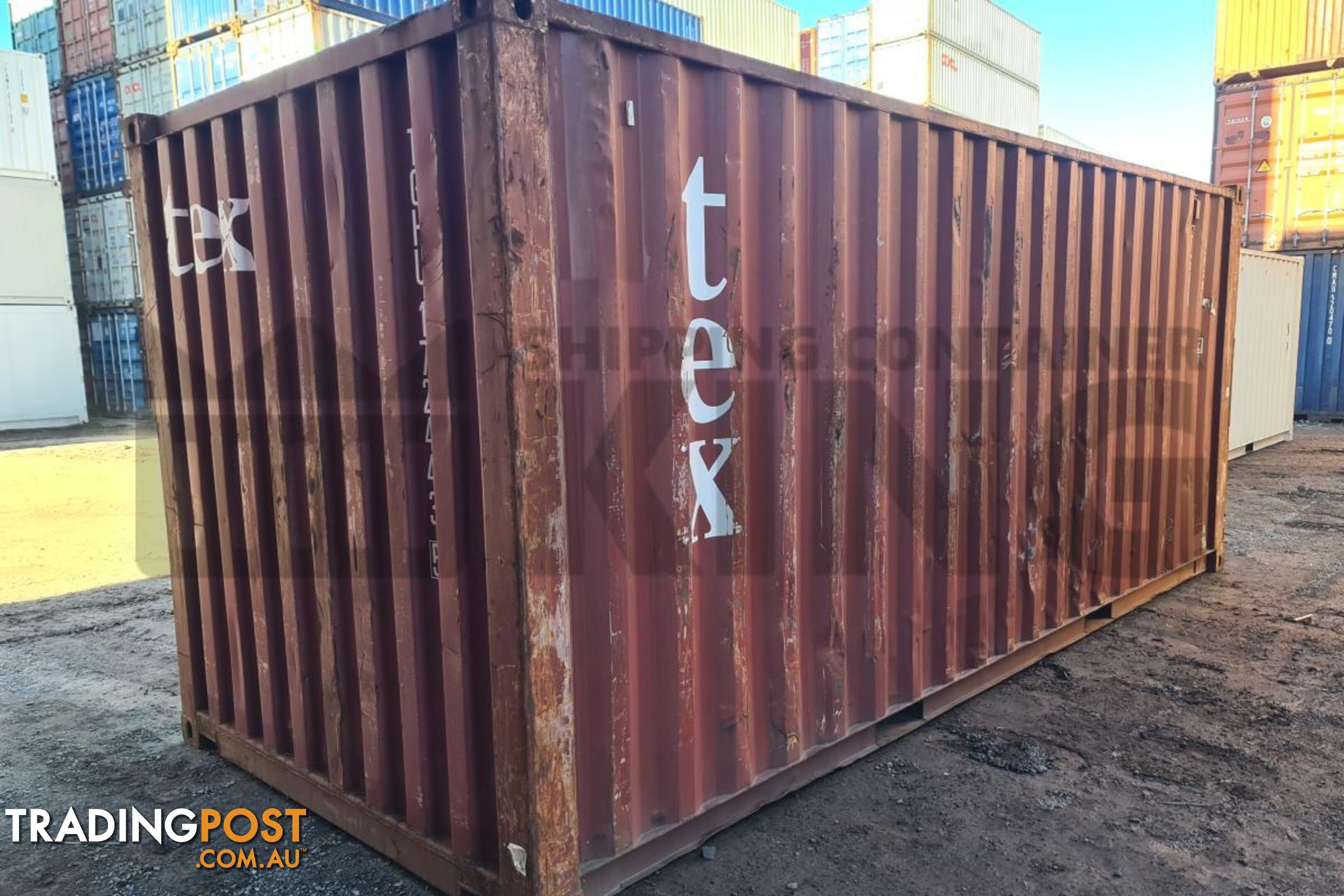 20' STANDARD HEIGHT SHIPPING CONTAINER - in Brisbane