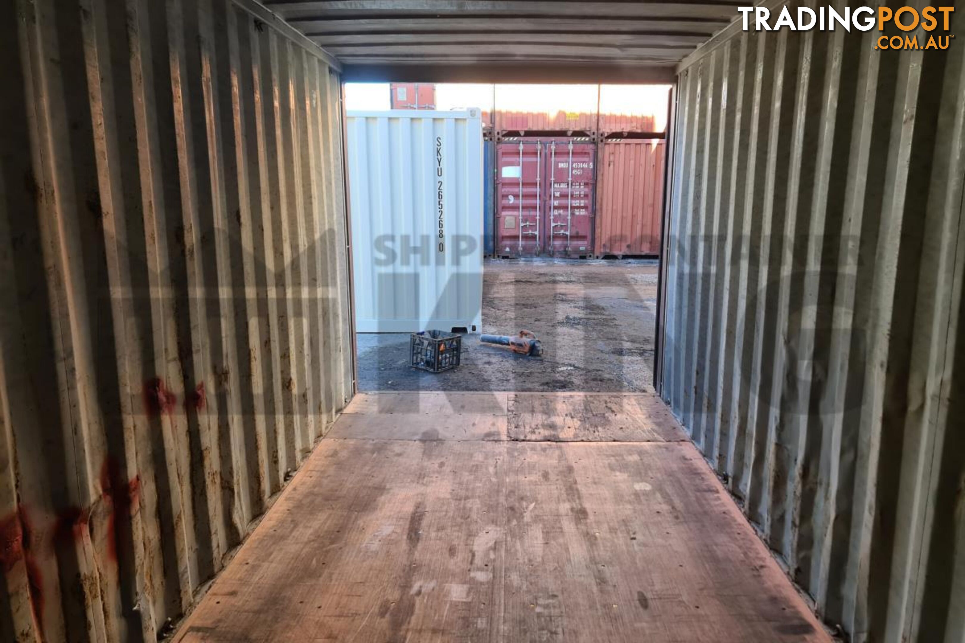 20' STANDARD HEIGHT SHIPPING CONTAINER - in Brisbane