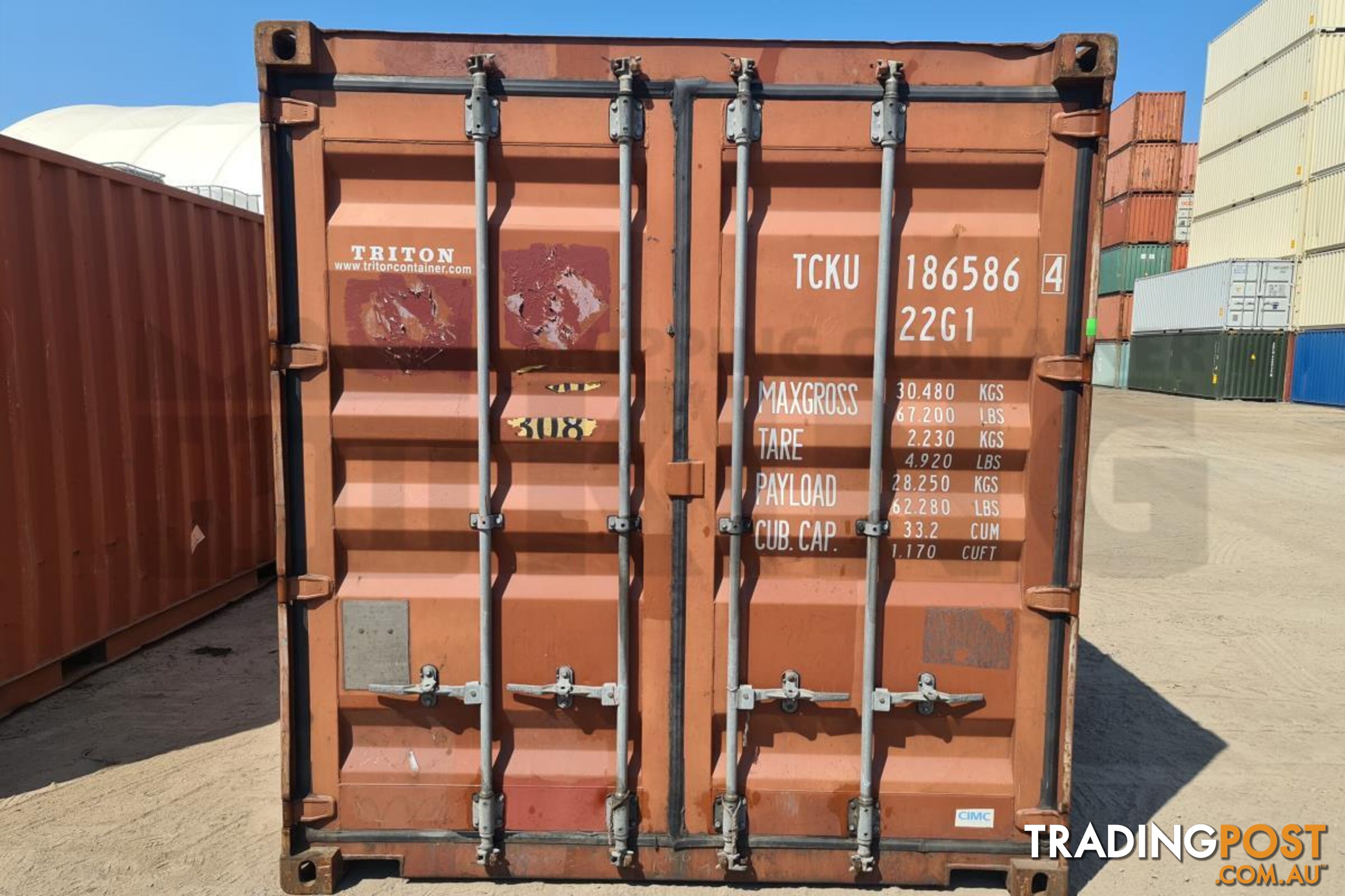 20' STANDARD HEIGHT SHIPPING CONTAINER - in Childers