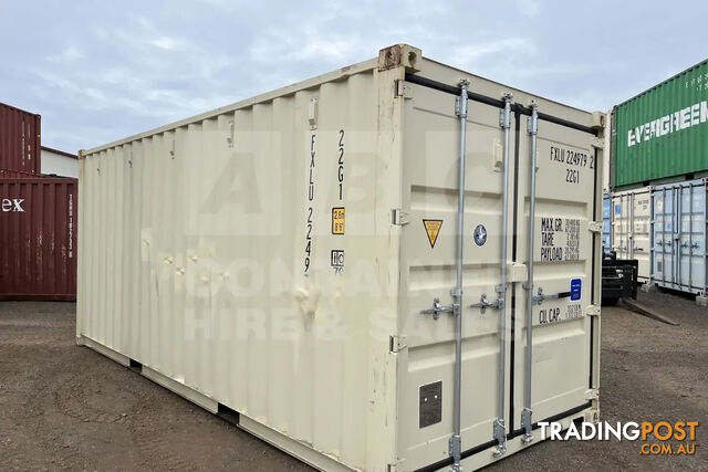 20' STANDARD HEIGHT SHIPPING CONTAINER
