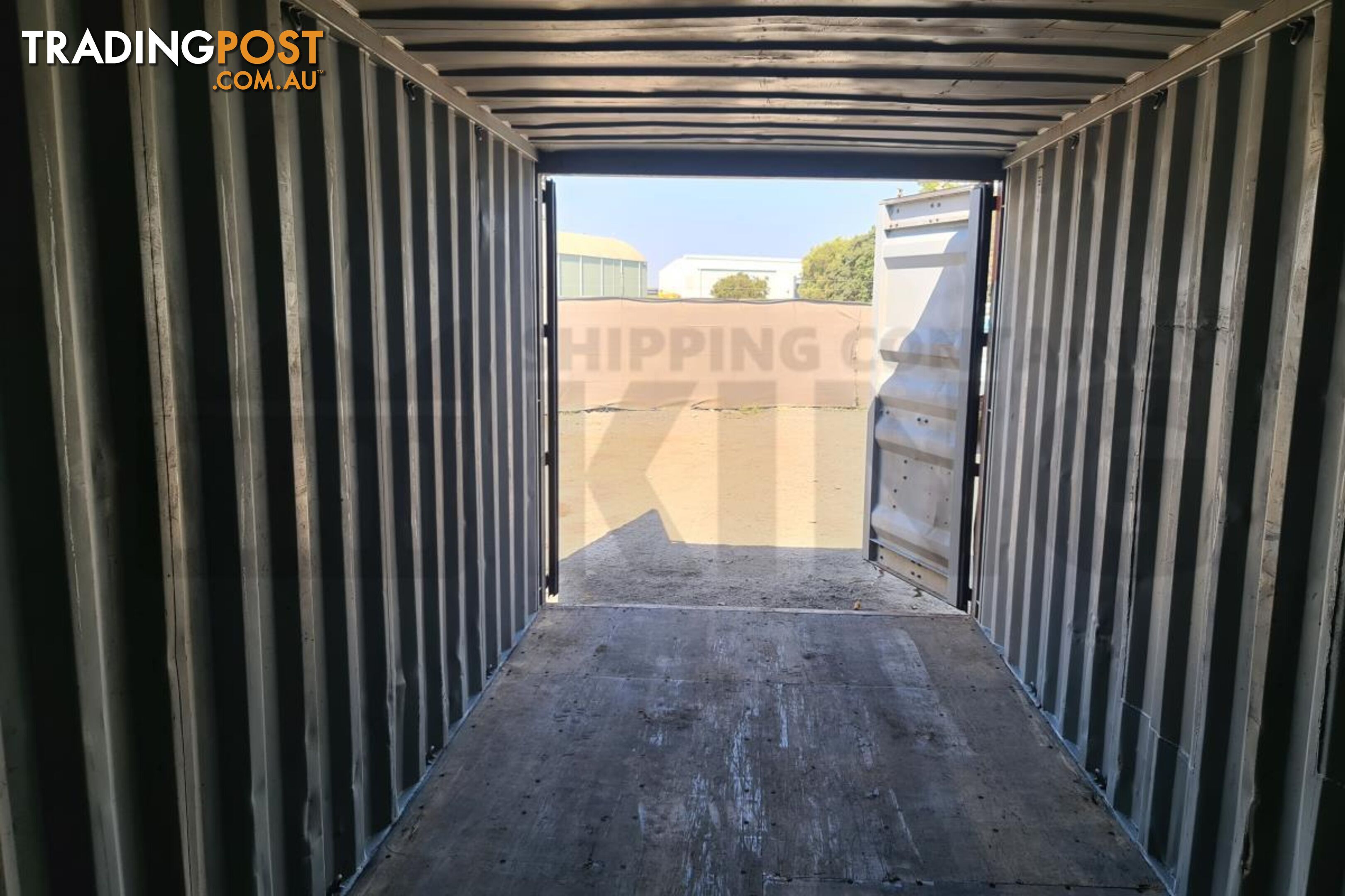 20' STANDARD HEIGHT SHIPPING CONTAINER - in Gladstone