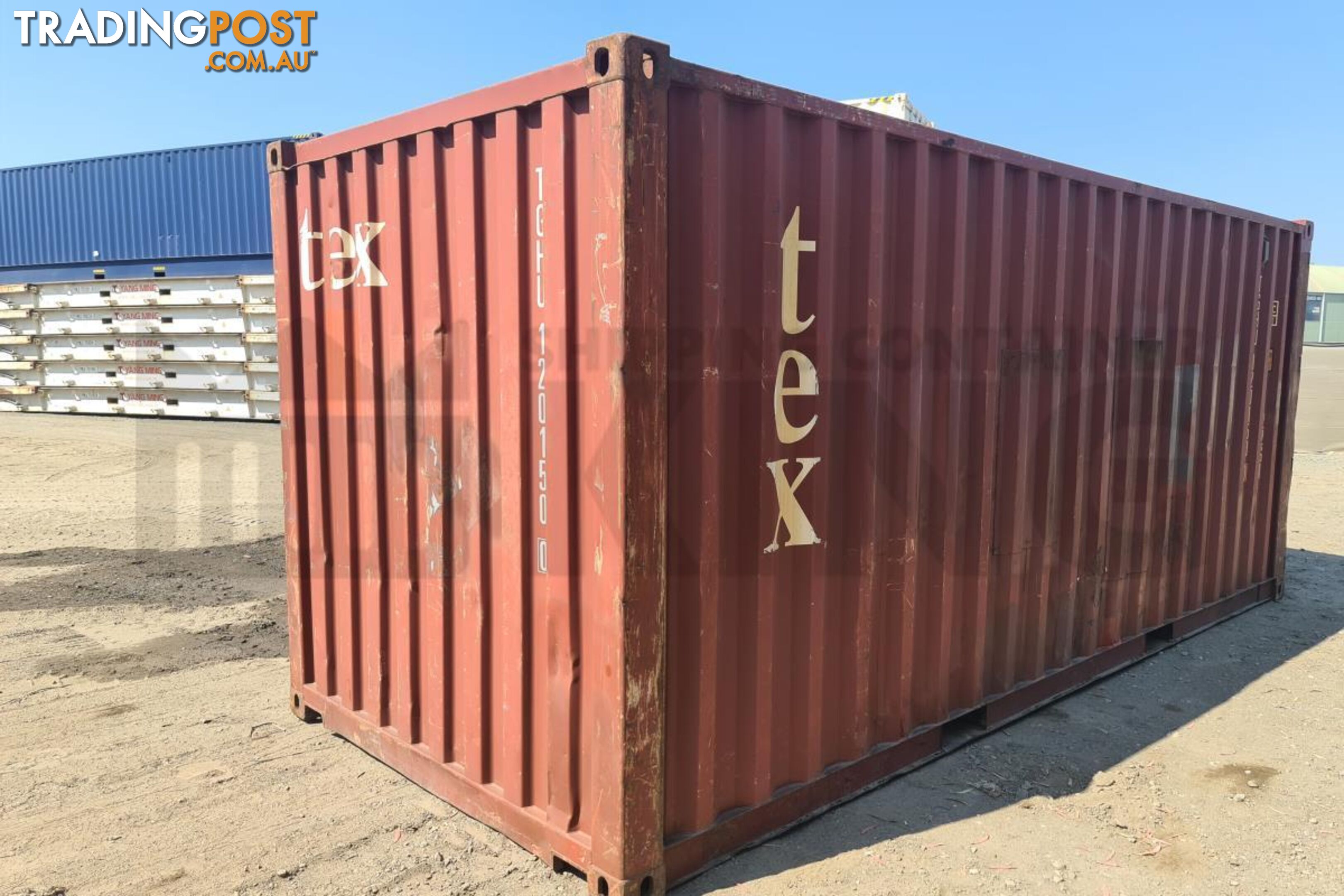 20' STANDARD HEIGHT SHIPPING CONTAINER - in Gladstone