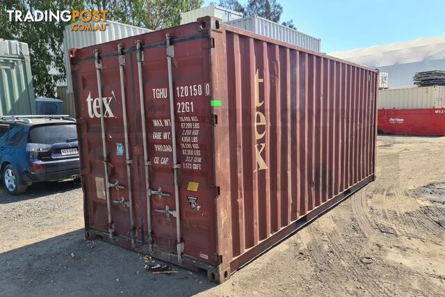 20' STANDARD HEIGHT SHIPPING CONTAINER - in Gladstone