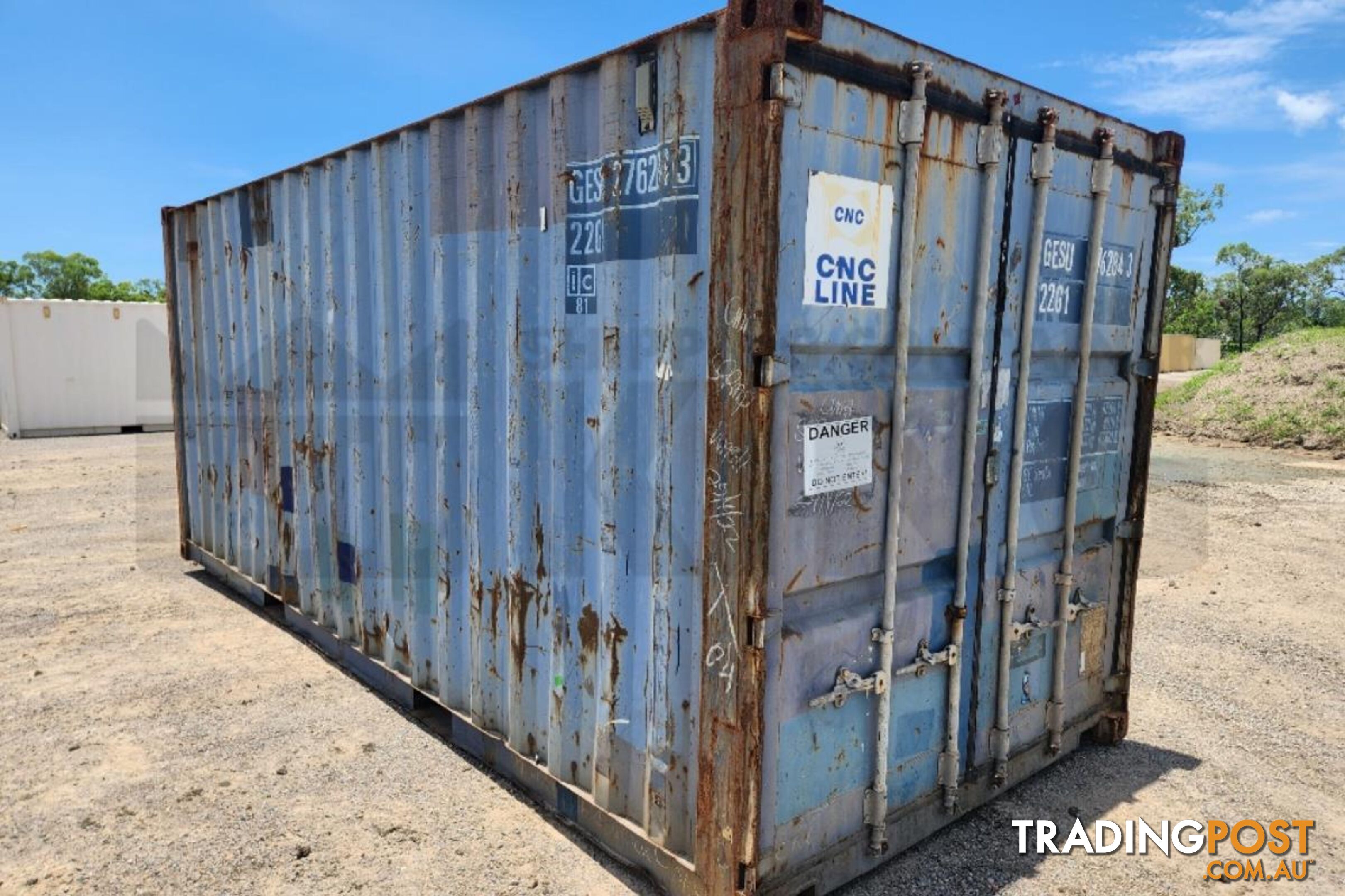 20' STANDARD HEIGHT SHIPPING CONTAINER - in Townsville