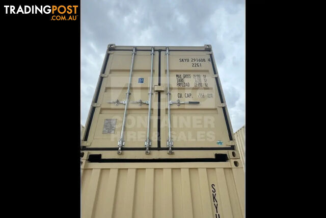 20' STANDARD HEIGHT SHIPPING CONTAINER
