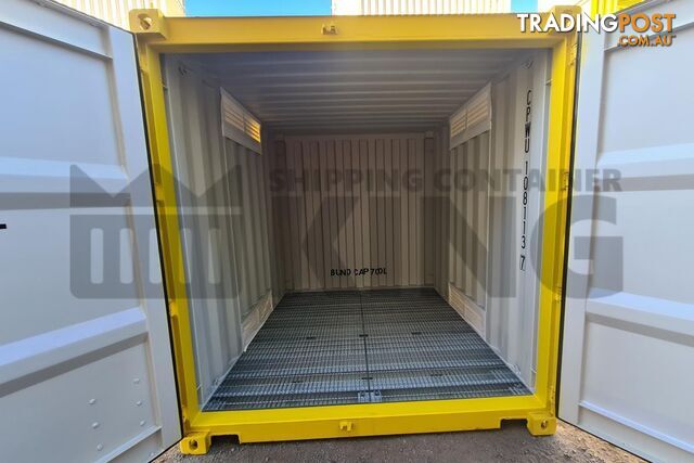 PAIR OF 10' DANGEROUS GOODS SHIPPING CONTAINERS (2 X 4 CORNER POST 10' DANGEROUS GOODS) - in Brisbane