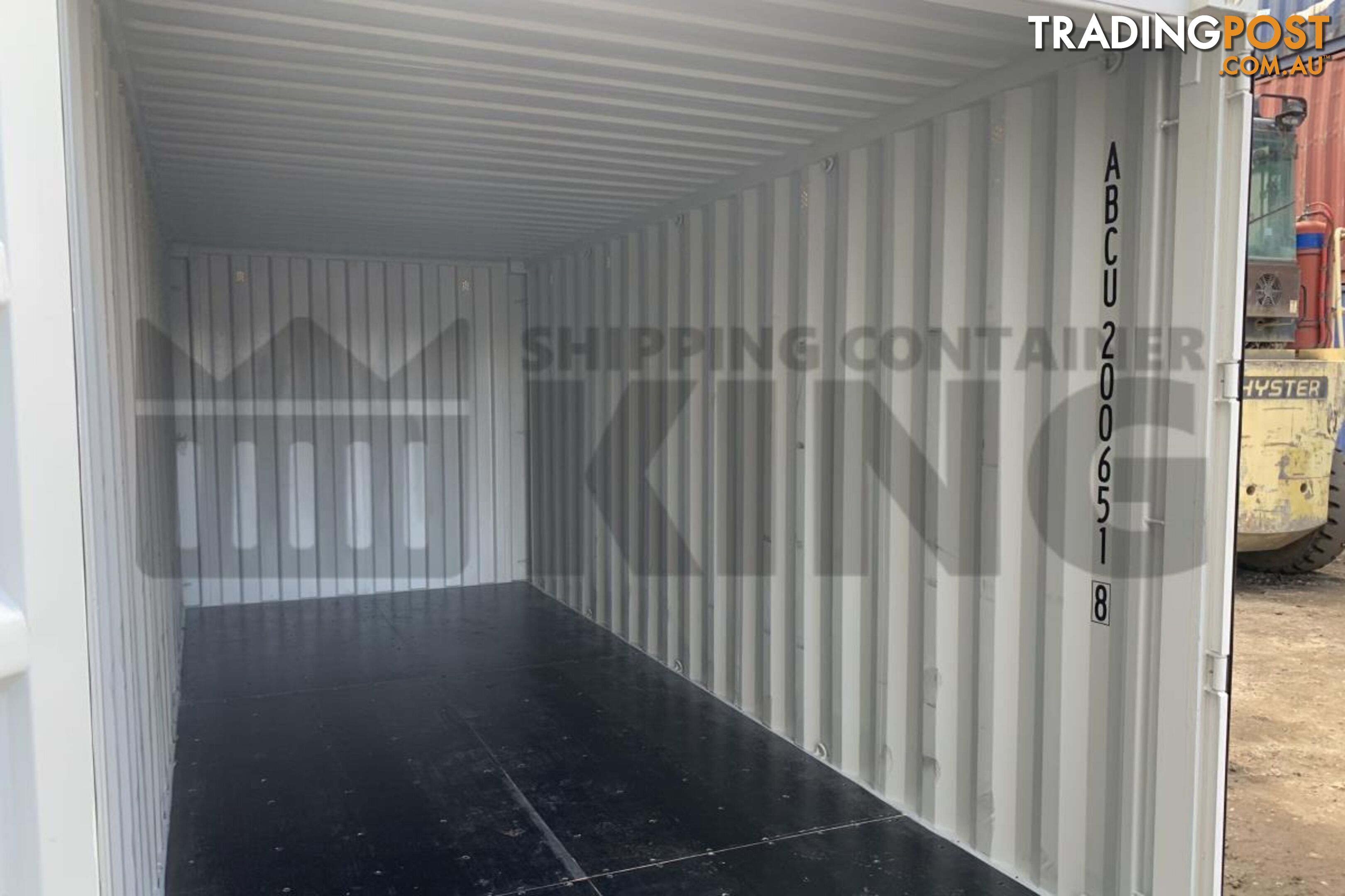 20' STANDARD HEIGHT SHIPPING CONTAINER - in Gladstone