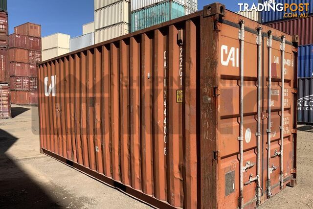 20' STANDARD HEIGHT SHIPPING CONTAINER - in Toowoomba