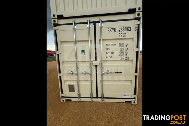 20' STANDARD HEIGHT SHIPPING CONTAINER - photo 3 of 6
