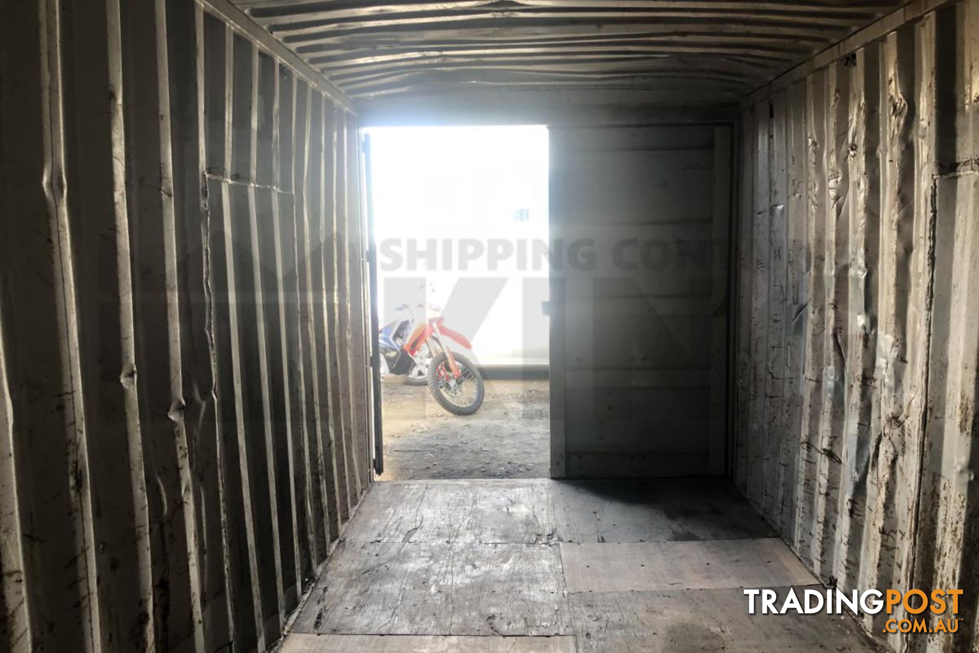 20' STANDARD HEIGHT SHIPPING CONTAINER - in Cairns