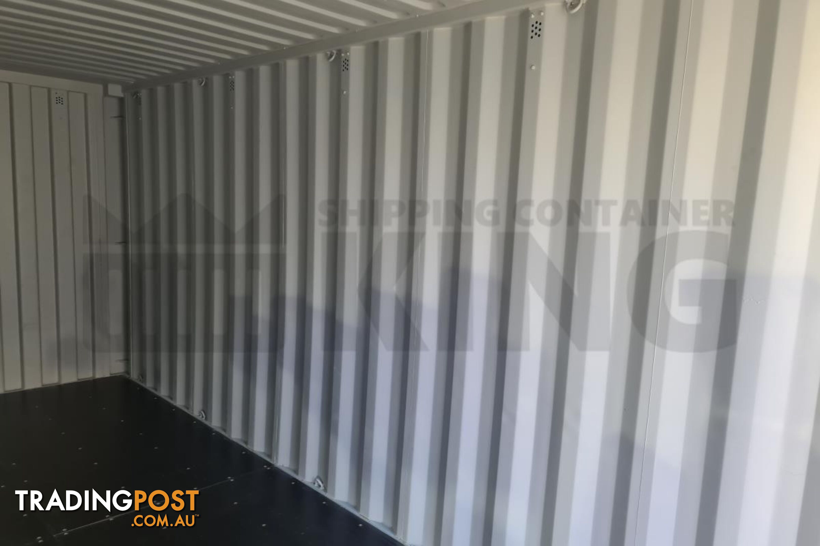 20' STANDARD HEIGHT SHIPPING CONTAINER - in Rockhampton
