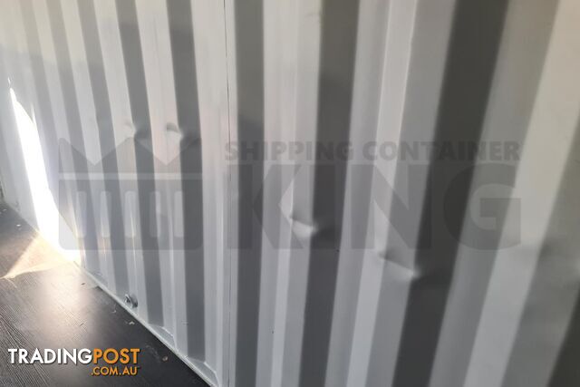 20' STANDARD HEIGHT SHIPPING CONTAINER - in Rockhampton