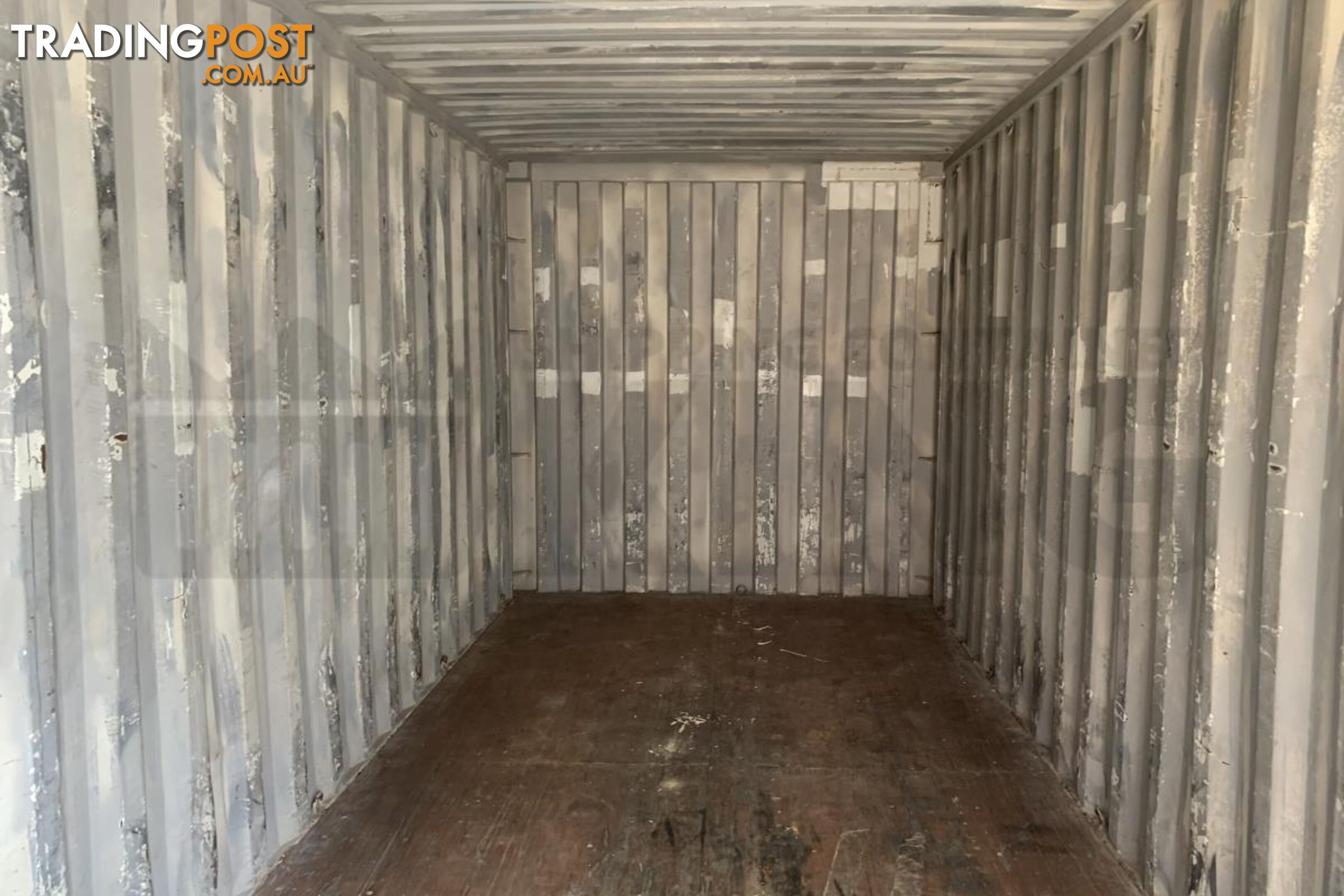 20' STANDARD HEIGHT SHIPPING CONTAINER - in Brisbane