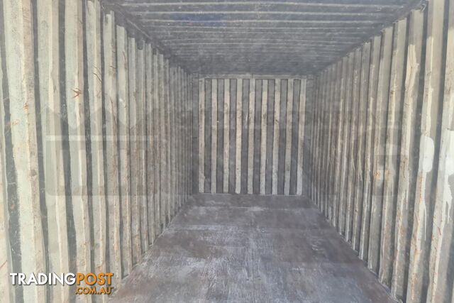 20' STANDARD HEIGHT SHIPPING CONTAINER - in Brisbane