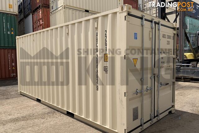 20' STANDARD HEIGHT SHIPPING CONTAINER - in Chinchilla