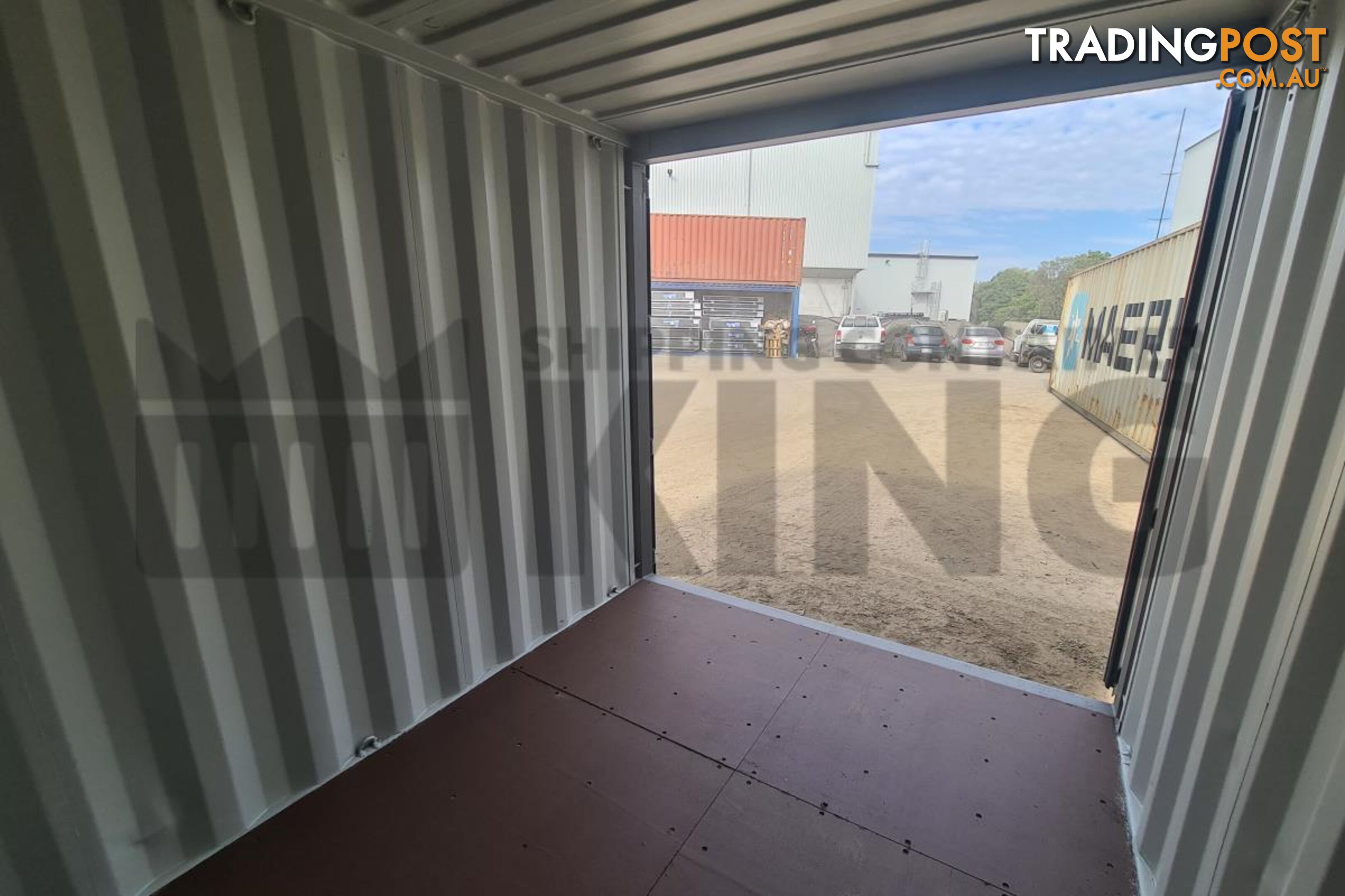 10' STANDARD HEIGHT SHIPPING CONTAINER (CONTAINER DOOR, 2 CORNER POSTS, 2 TINE POCKETS) - in Brisbane