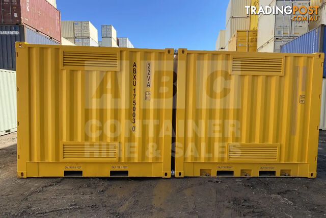 PAIR OF 10' DANGEROUS GOODS SHIPPING CONTAINERS (2 X 4 CORNER POST 10' DANGEROUS GOODS) - photo 4 of 9