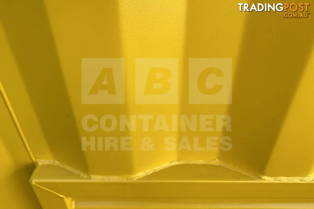 PAIR OF 10' DANGEROUS GOODS SHIPPING CONTAINERS (2 X 4 CORNER POST 10' DANGEROUS GOODS) - photo 2 of 9