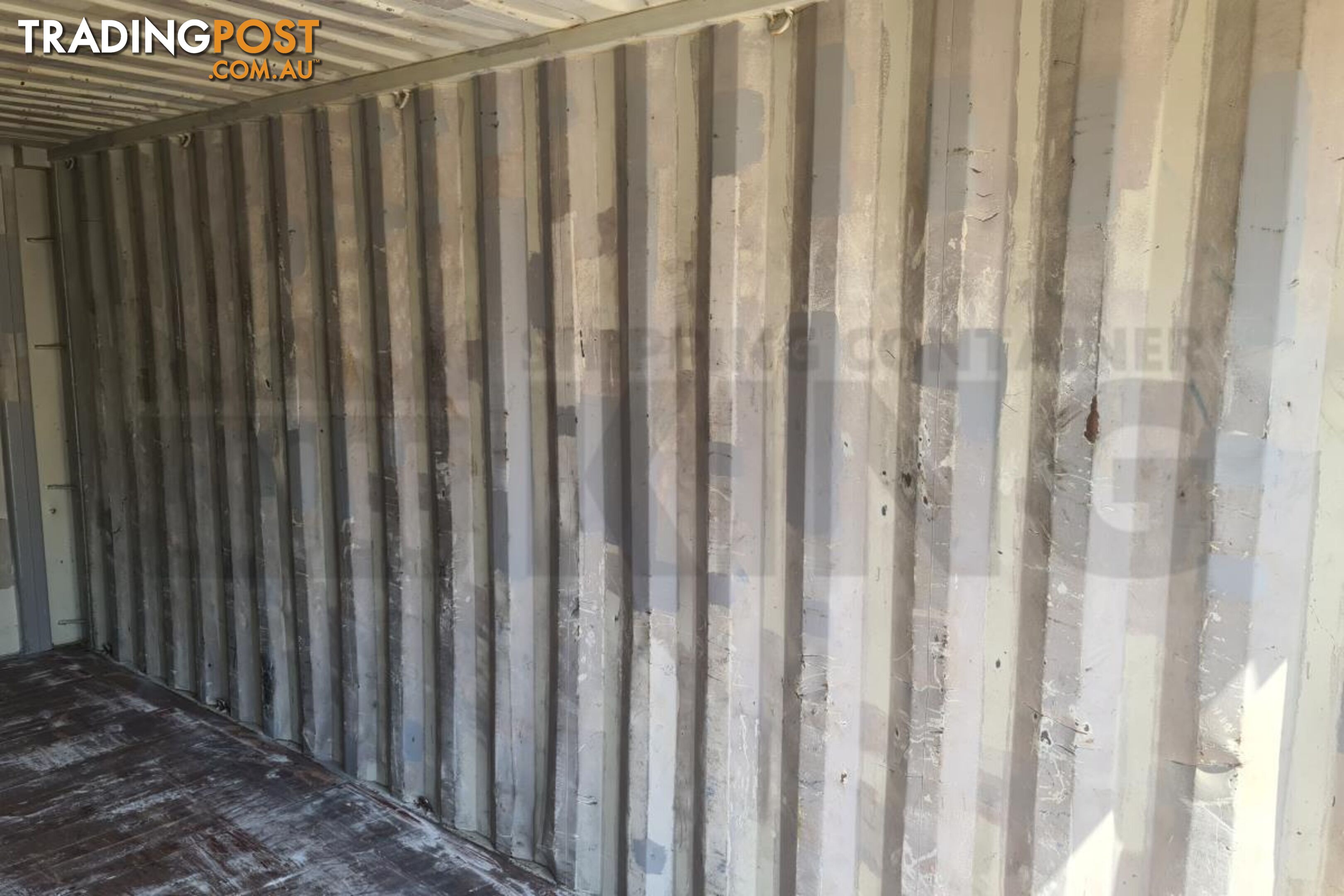 20' STANDARD HEIGHT SHIPPING CONTAINER - in Brisbane