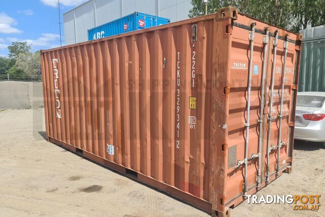 20' STANDARD HEIGHT SHIPPING CONTAINER - in Brisbane