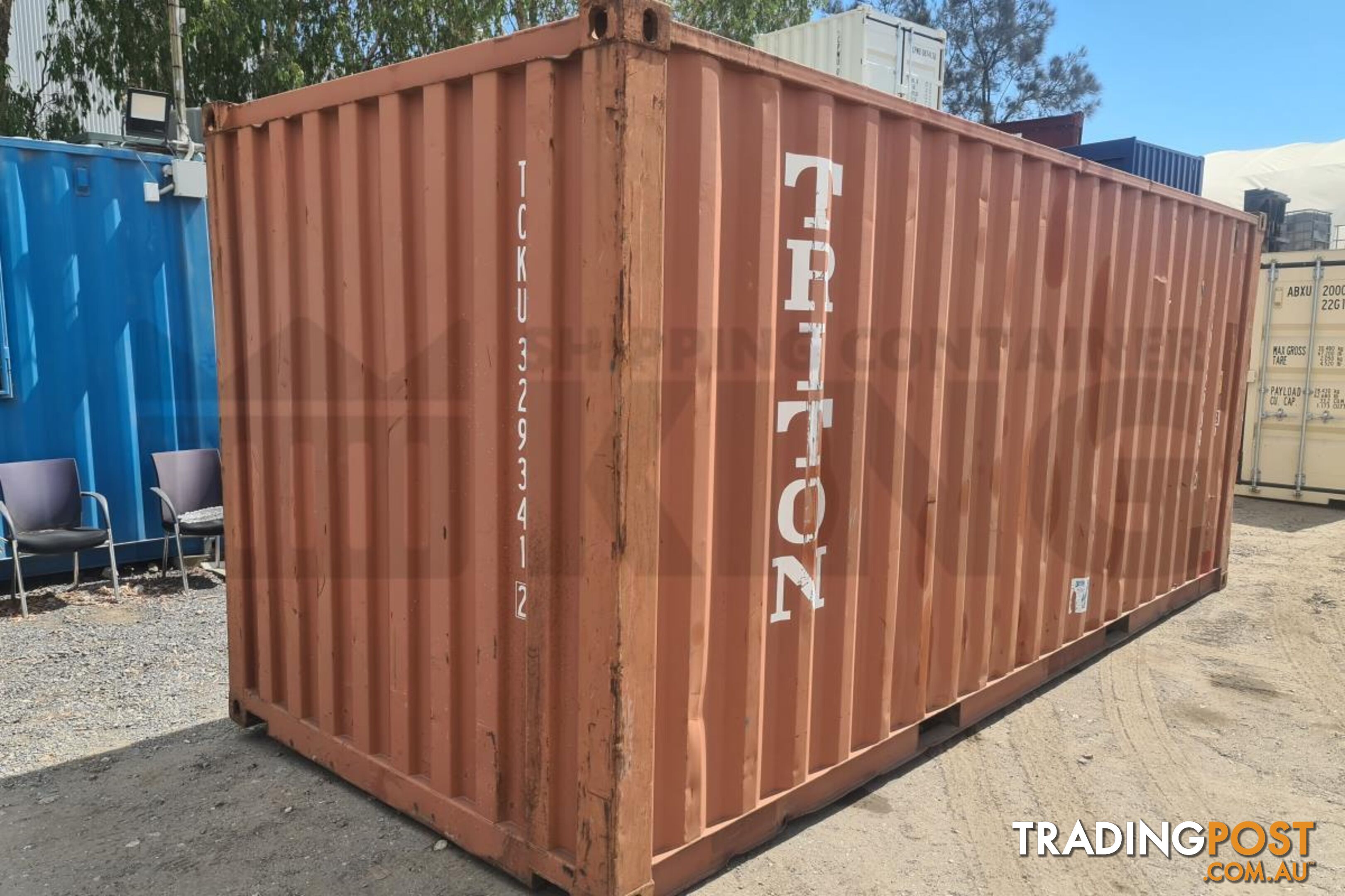 20' STANDARD HEIGHT SHIPPING CONTAINER - in Brisbane