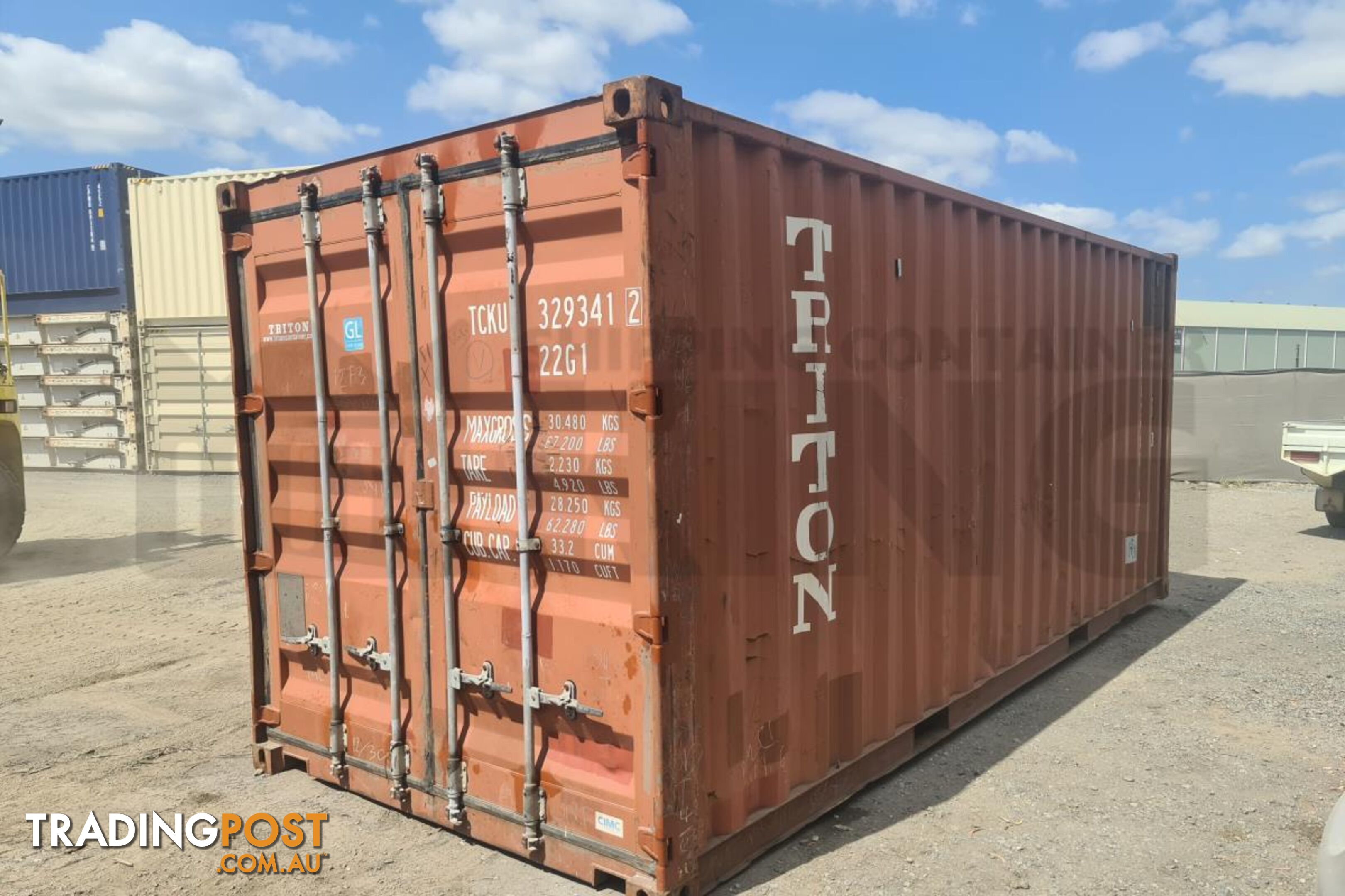 20' STANDARD HEIGHT SHIPPING CONTAINER - in Brisbane