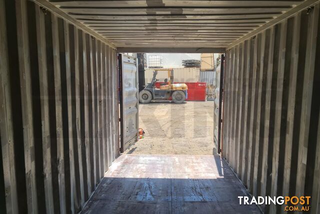 20' STANDARD HEIGHT SHIPPING CONTAINER - in Brisbane