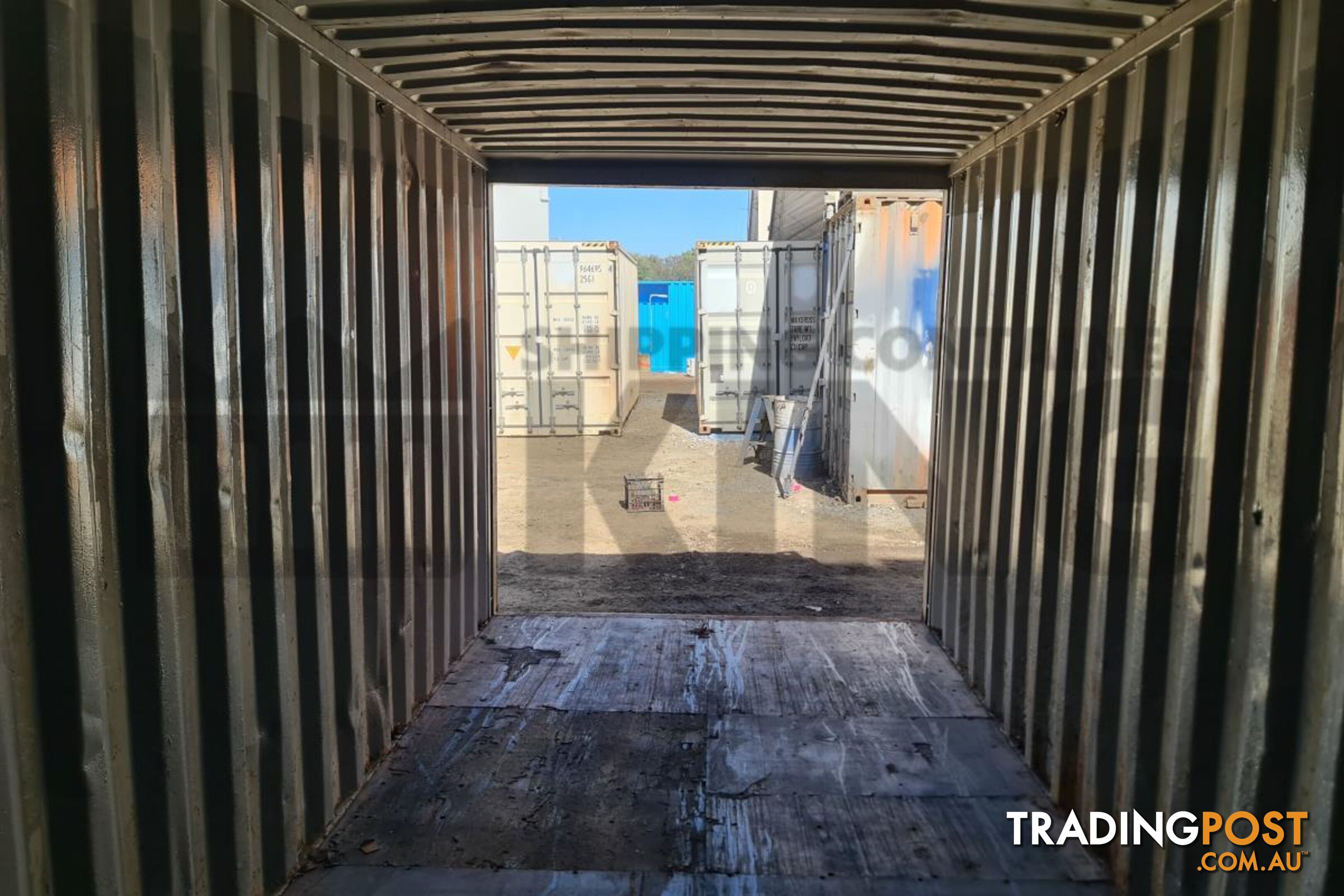 20' STANDARD HEIGHT SHIPPING CONTAINER - in Brisbane