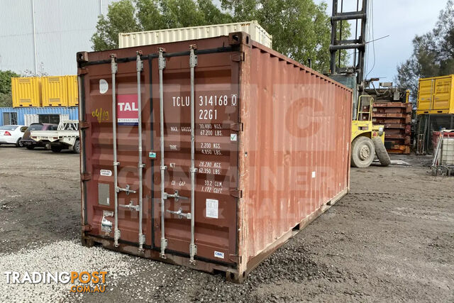20' STANDARD HEIGHT SHIPPING CONTAINER - photo 1 of 30