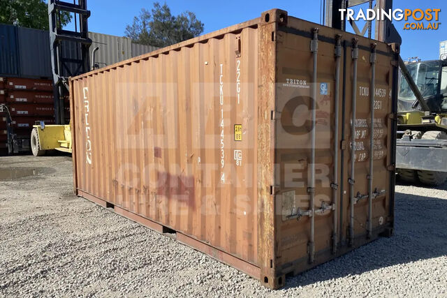 20' STANDARD HEIGHT SHIPPING CONTAINER - photo 3 of 16