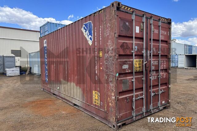 20' HIGH CUBE BULKER SHIPPING CONTAINER (TIMER FLOOR WITH NO ROOF HATCHES, 2 PALLETS WIDE)