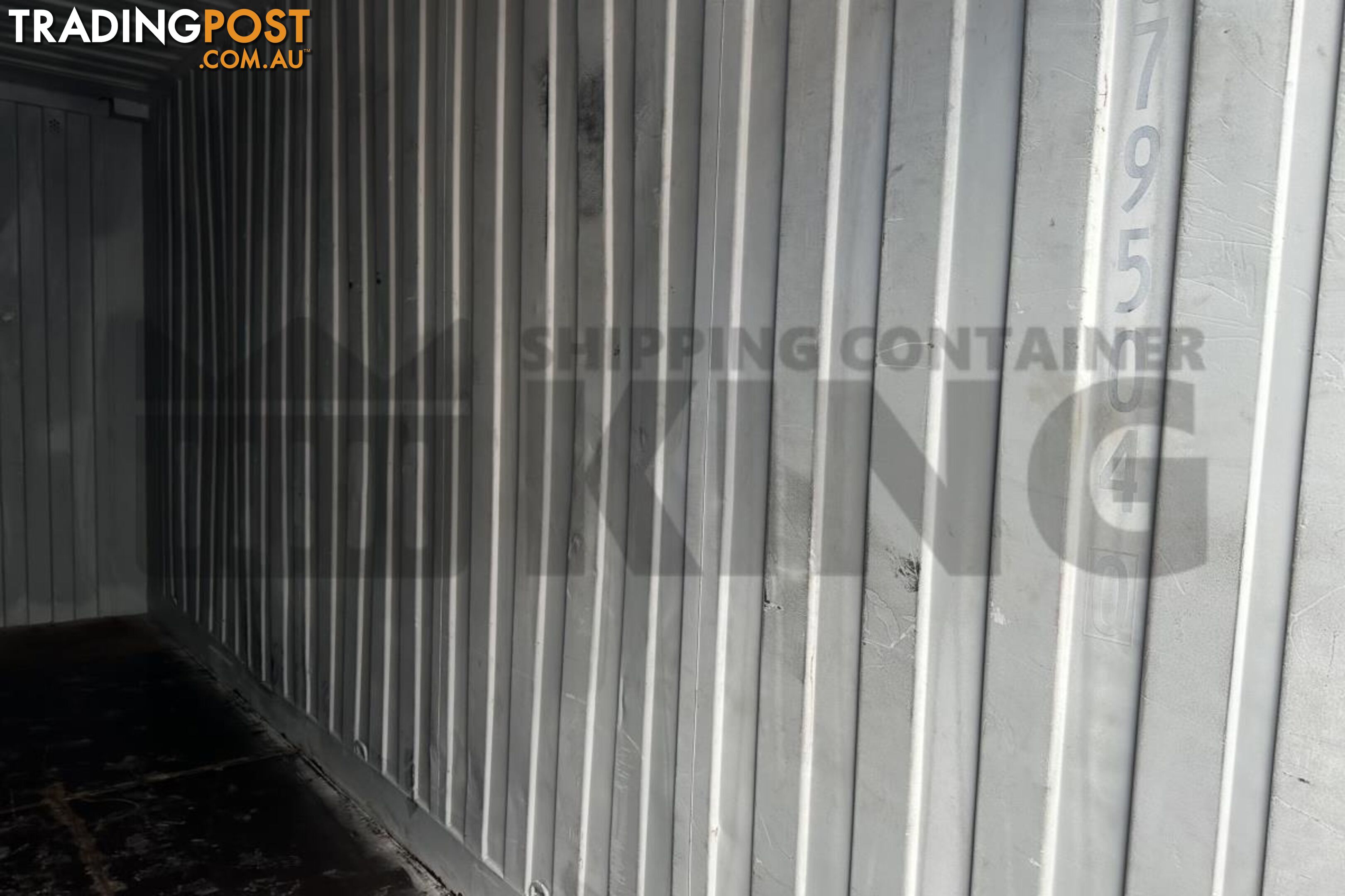 20' HIGH CUBE BULKER SHIPPING CONTAINER (TIMER FLOOR WITH NO ROOF HATCHES, 2 PALLETS WIDE)