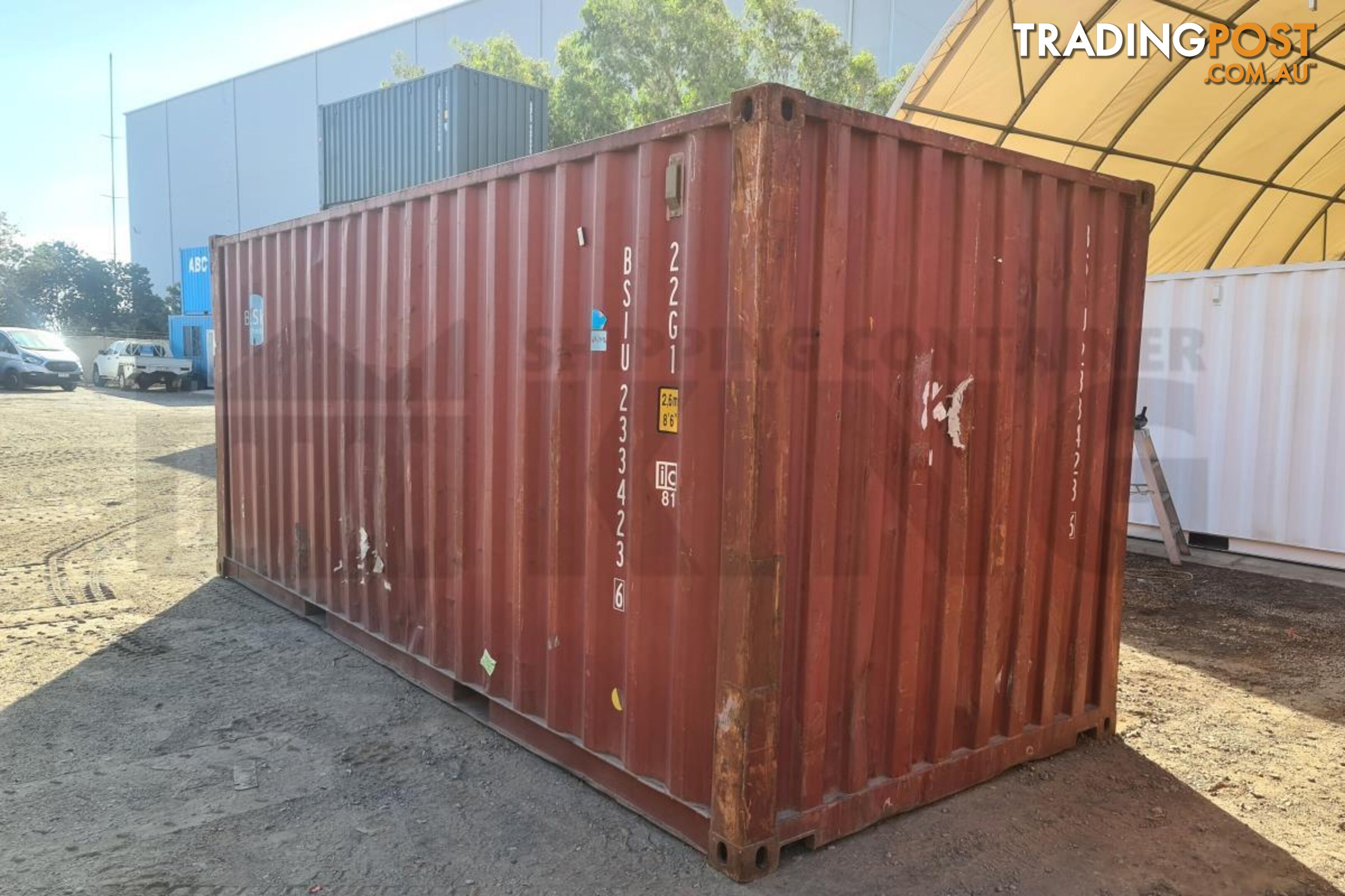 20' STANDARD HEIGHT SHIPPING CONTAINER - in Brisbane