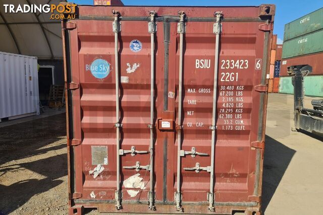 20' STANDARD HEIGHT SHIPPING CONTAINER - in Brisbane