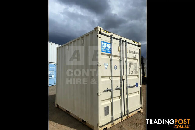 10' HIGH CUBE SHIPPING CONTAINER (CONTAINER DOOR END)