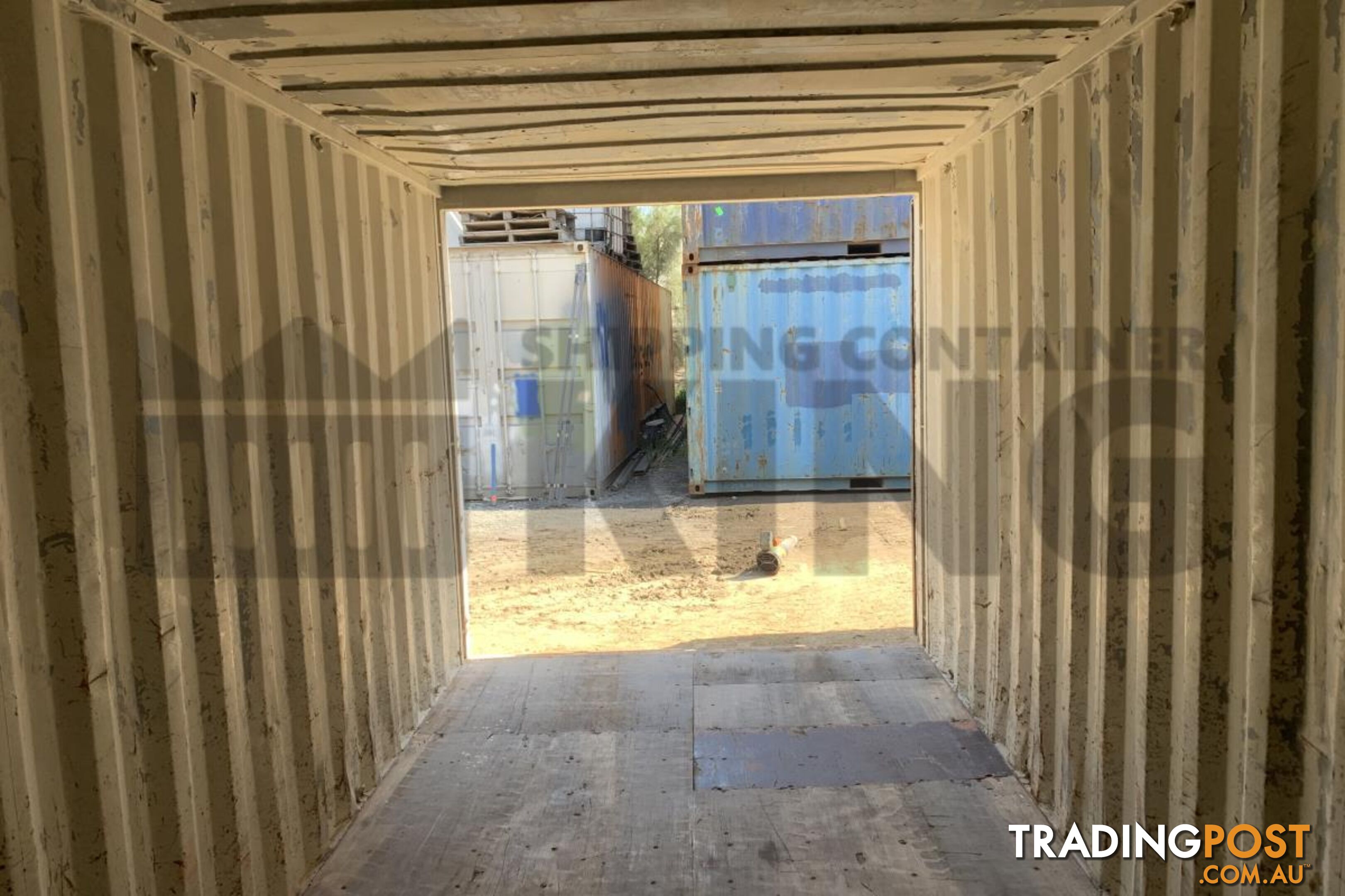 20' STANDARD HEIGHT SHIPPING CONTAINER - in Brisbane