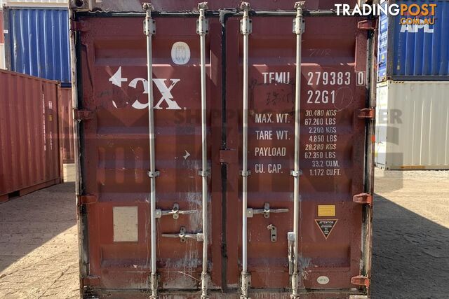 20' STANDARD HEIGHT SHIPPING CONTAINER - in Brisbane