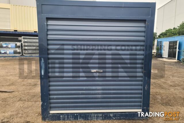 10' STANDARD HEIGHT SHIPPING CONTAINER (ROLLER DOOR END) - in Brisbane