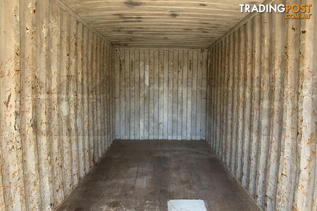 20' STANDARD HEIGHT SHIPPING CONTAINER - in Brisbane