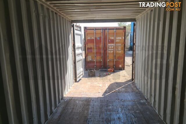 20' STANDARD HEIGHT SHIPPING CONTAINER - in Brisbane