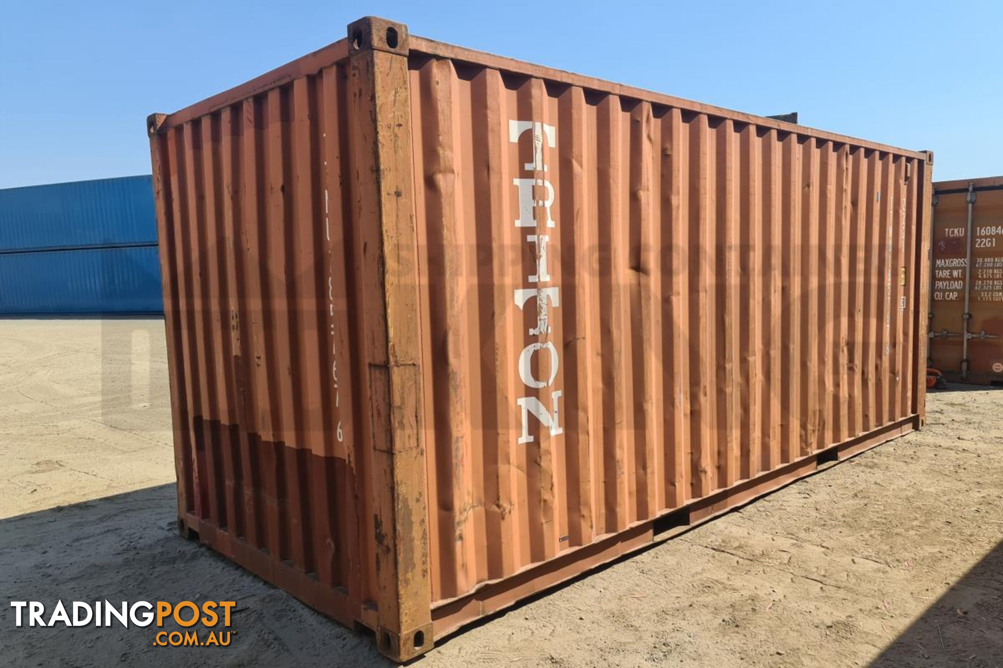 20' STANDARD HEIGHT SHIPPING CONTAINER - in Brisbane